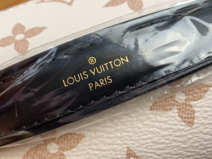 LOUIS  VUITTON