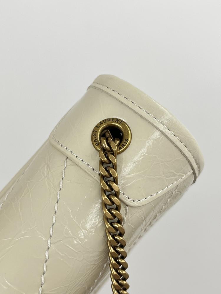 Saint Laurent