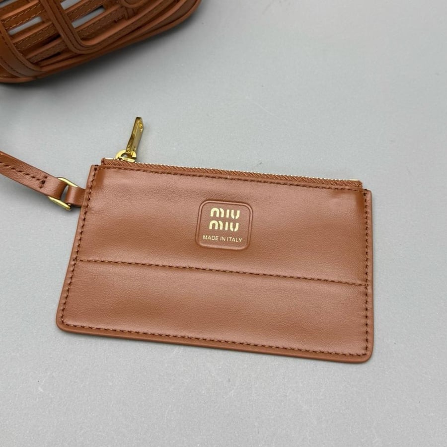 MIU MIU