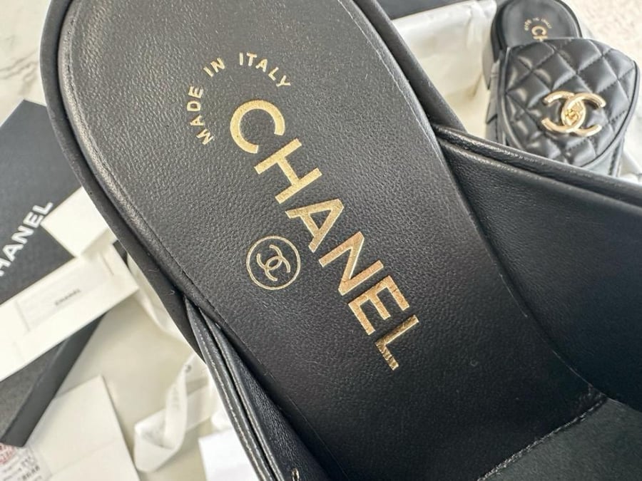 CHANEL
