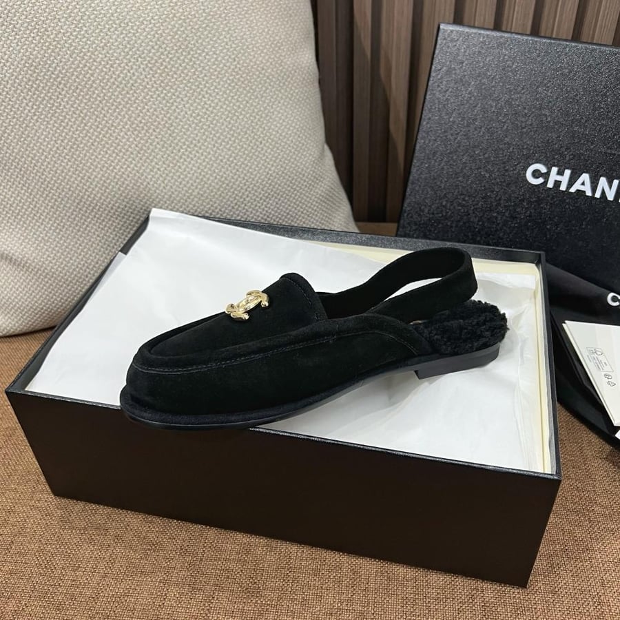 CHANEL