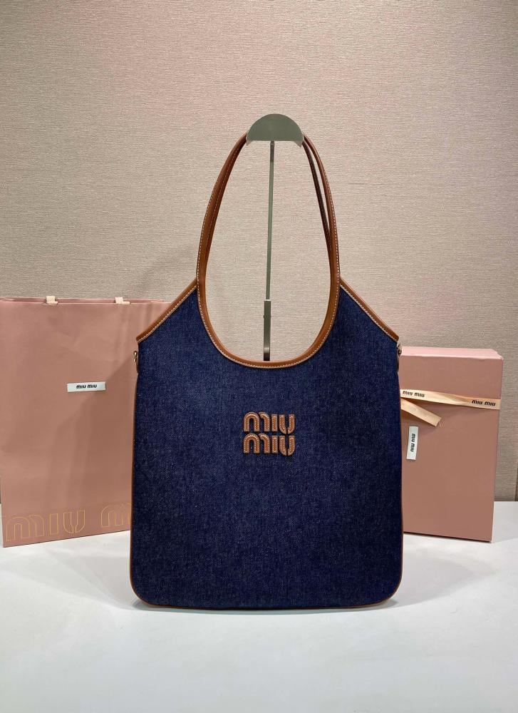 MIU MIU