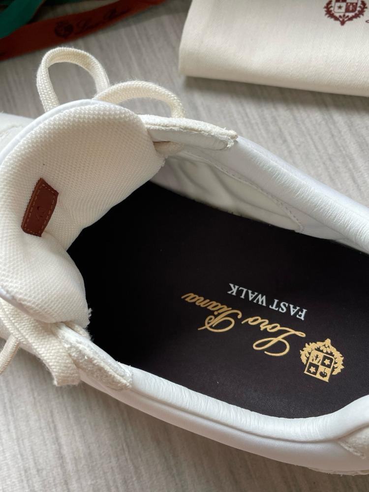 LORO PIANA