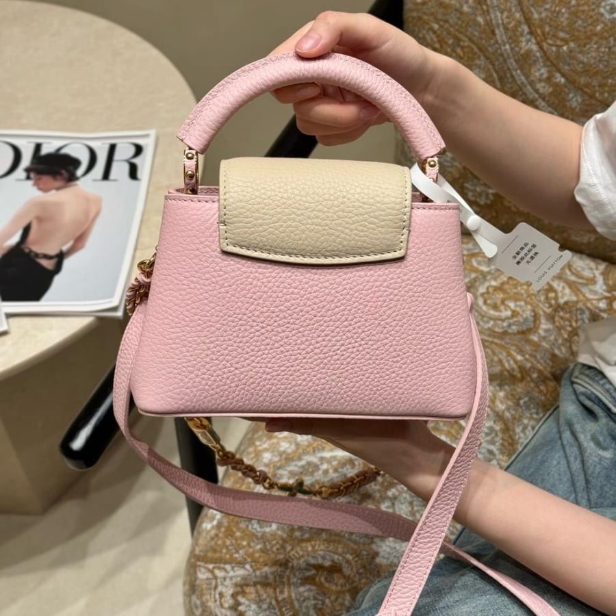 LOUIS  VUITTON