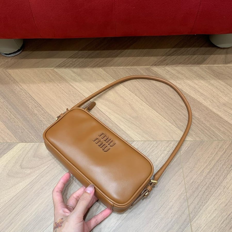 MIU MIU