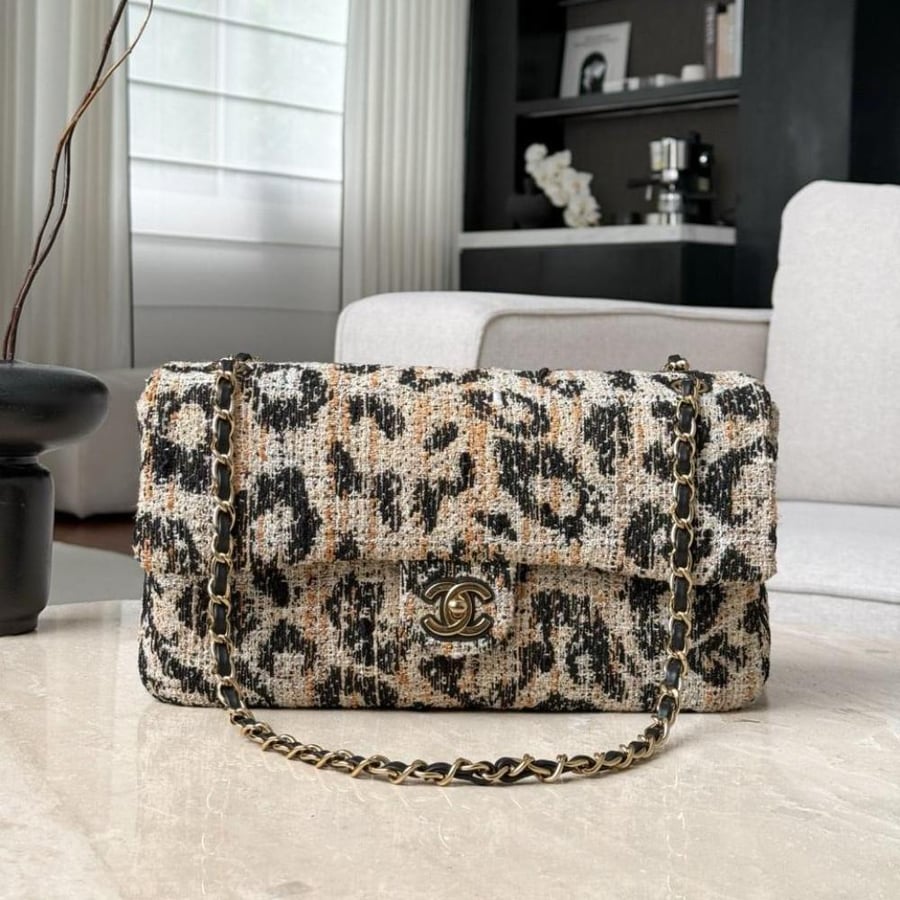 CHANEL
