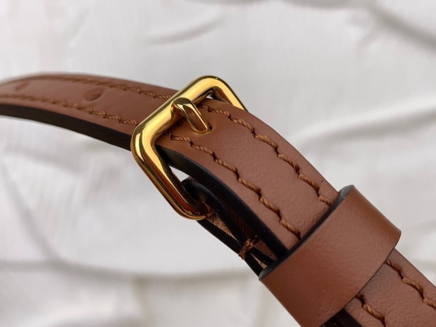 LOUISVUITTON-LOCU BB