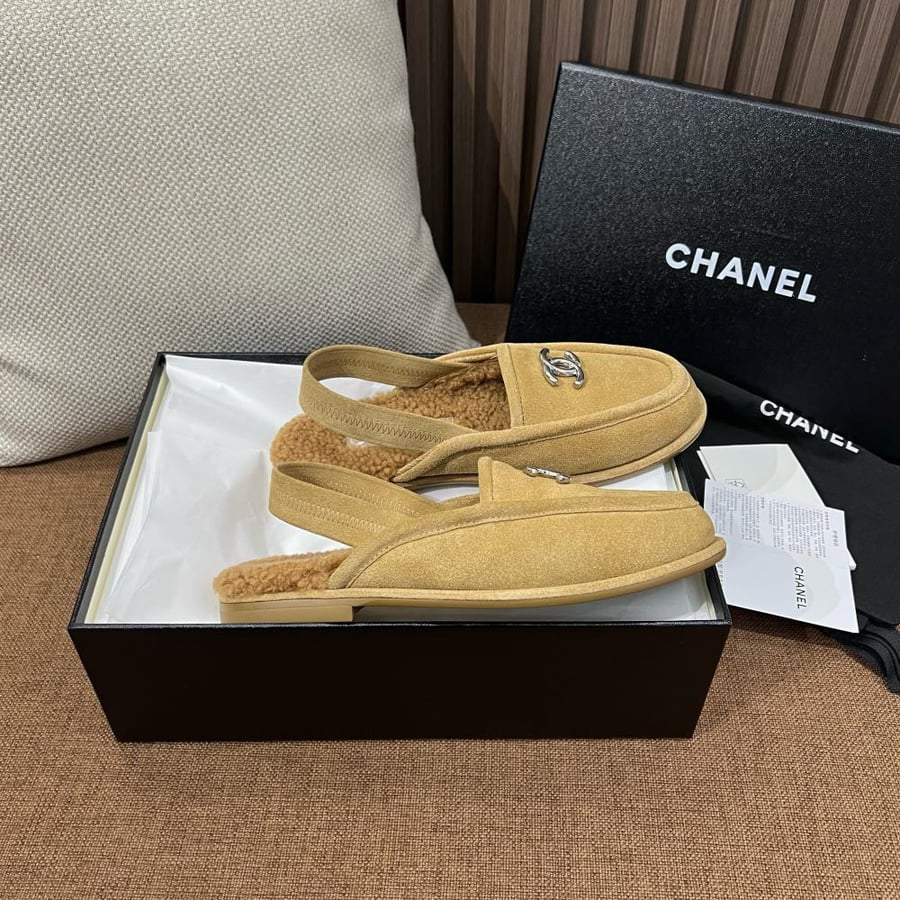 CHANEL