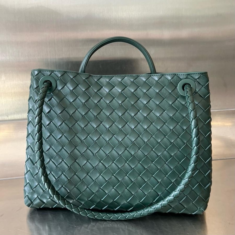 BOTTEGA