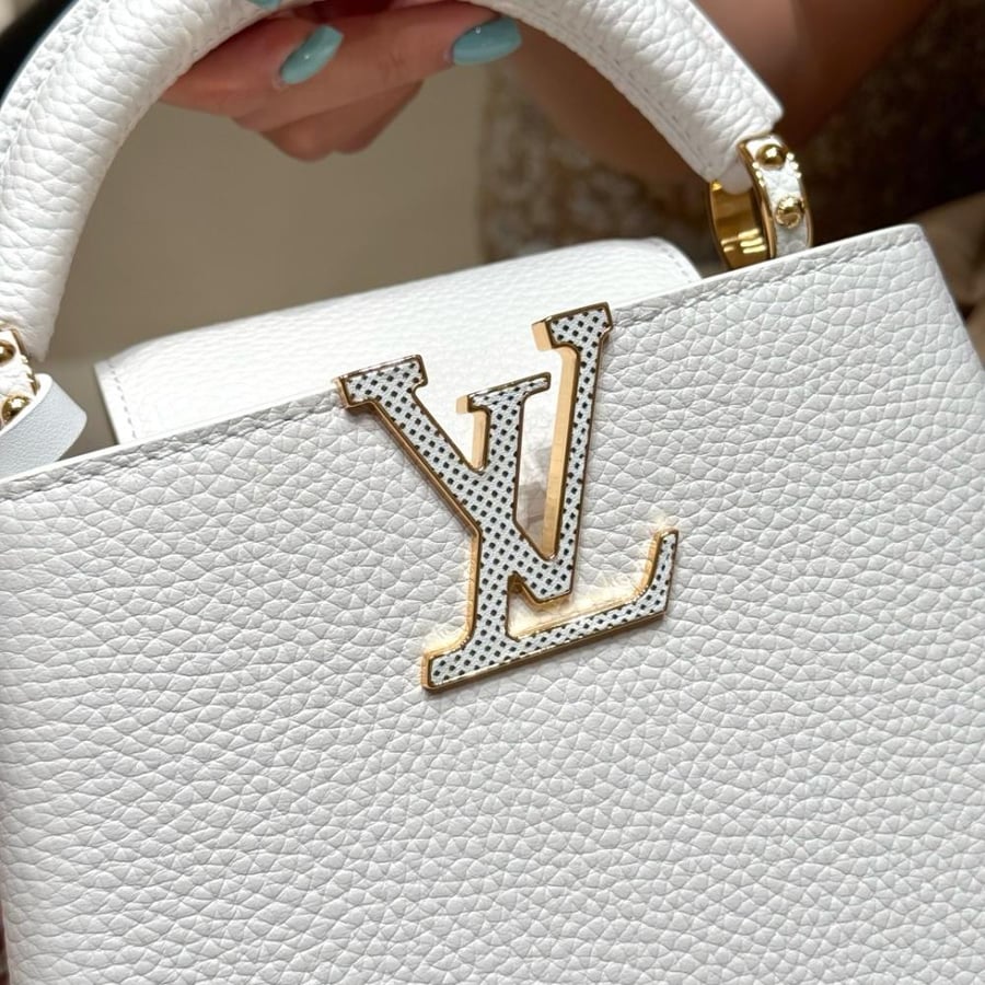LOUIS  VUITTON