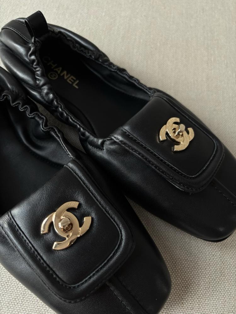 CHANEL