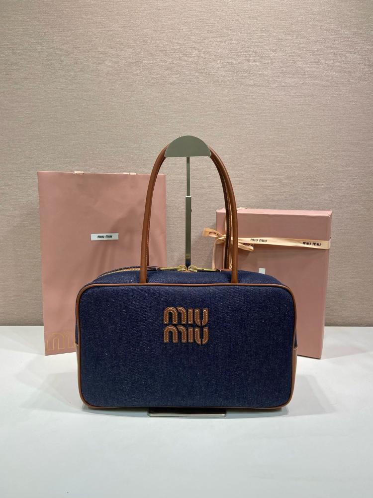 MIU MIU