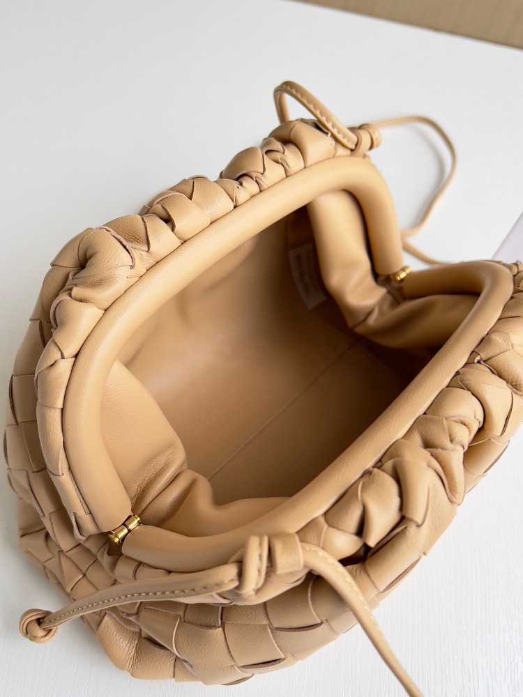 BOTTEGA