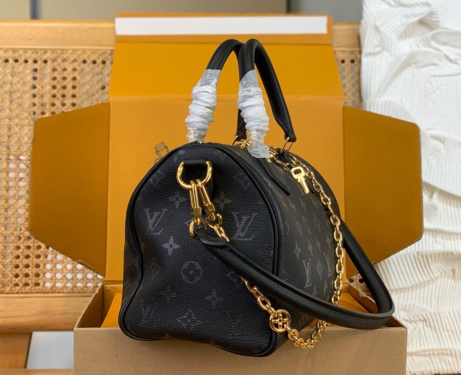 LOUIS  VUITTON
