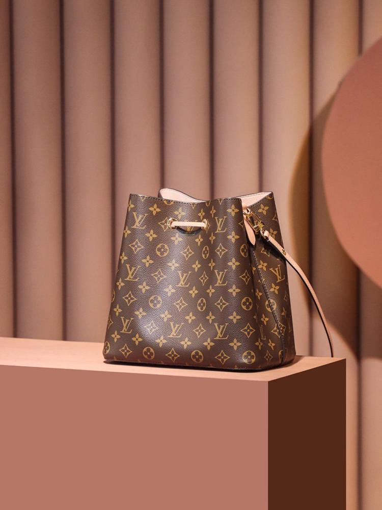 Louisvuitton-Neo Noe
