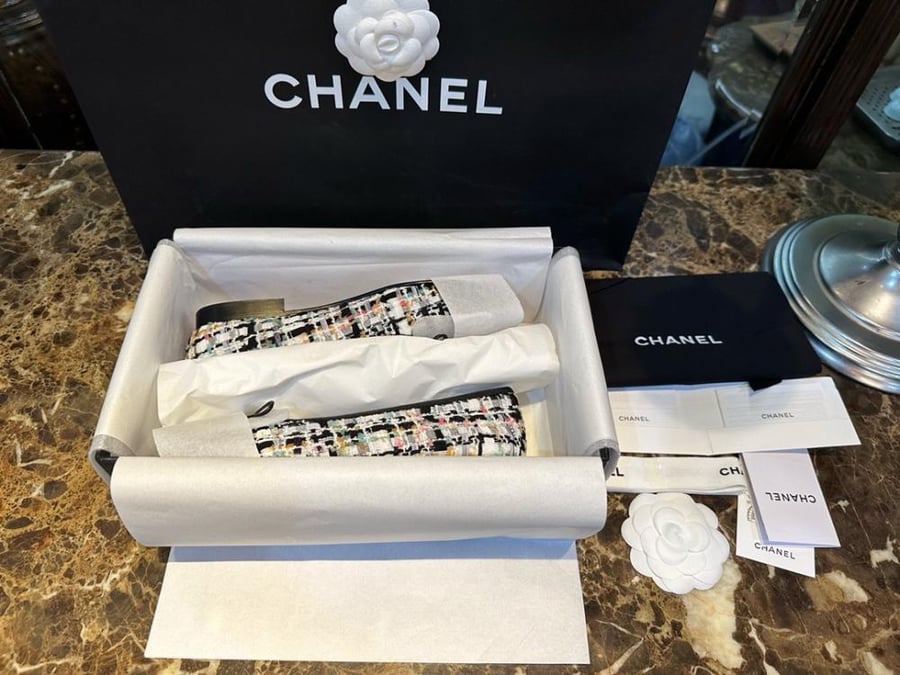 CHANEL