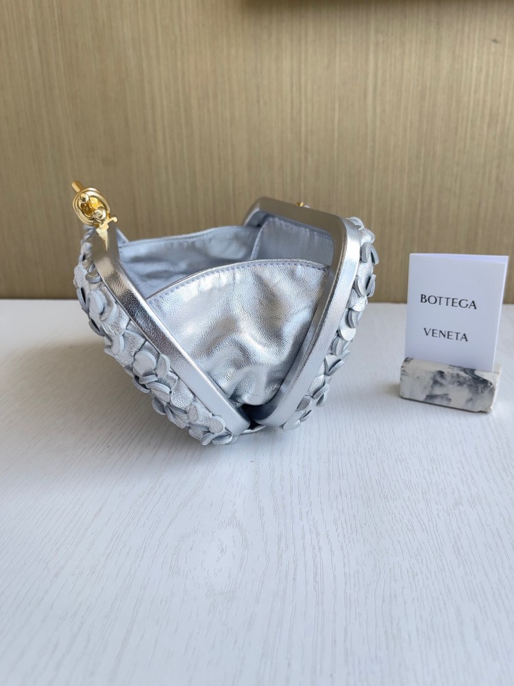 BOTTEGA