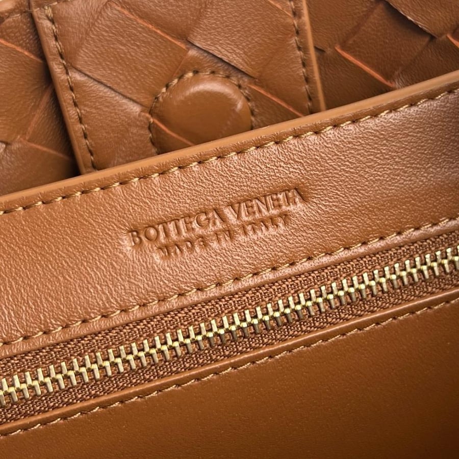 BOTTEGA