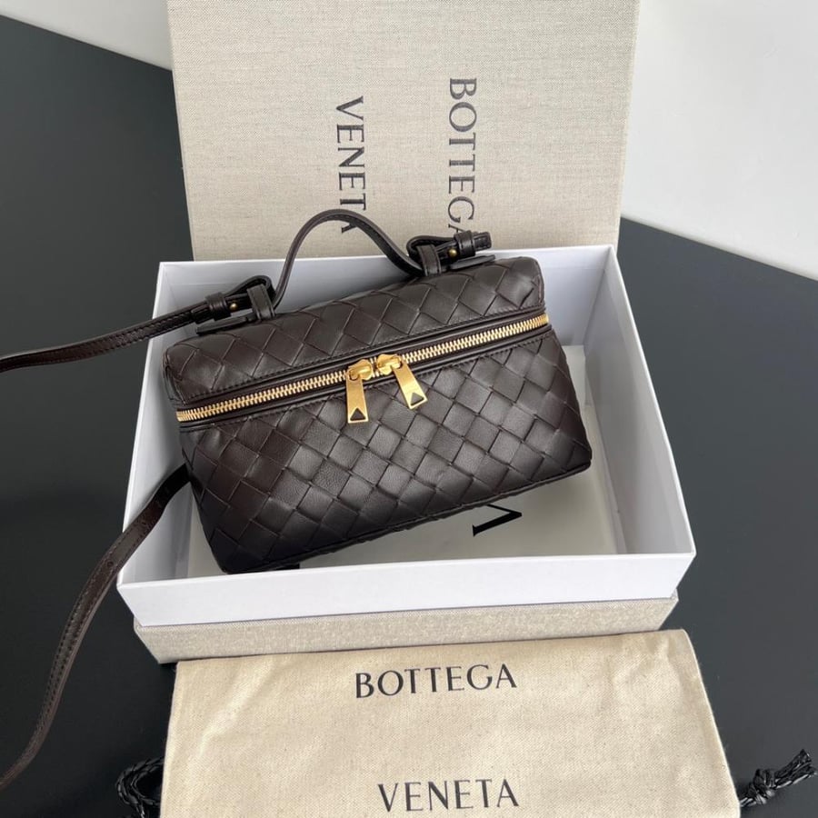 BOTTEGA