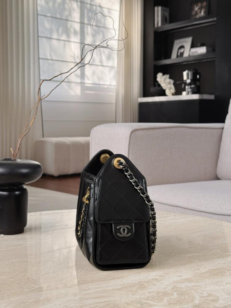 CHANEL-25 mini