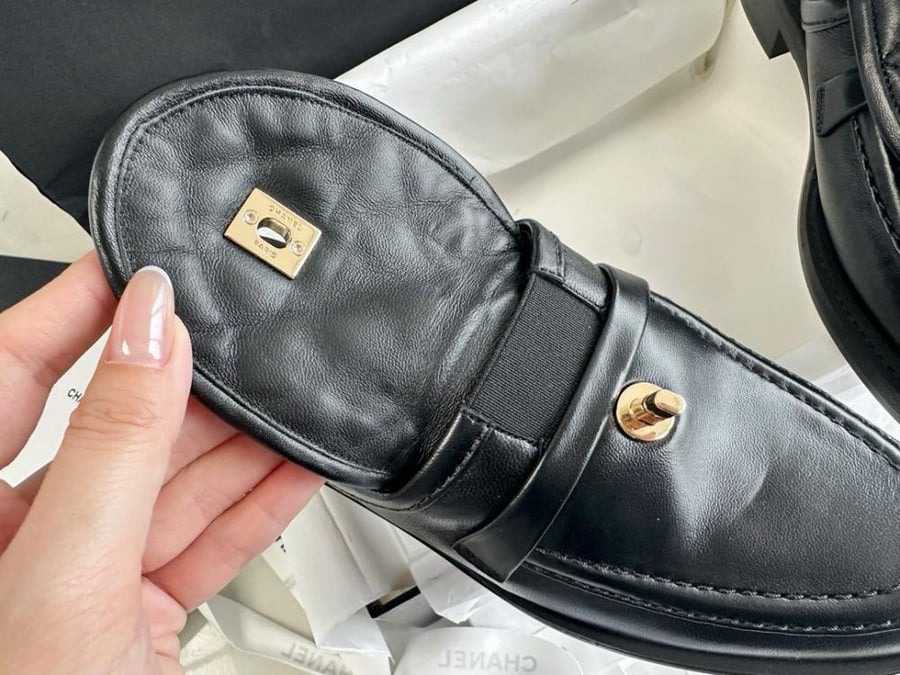 CHANEL