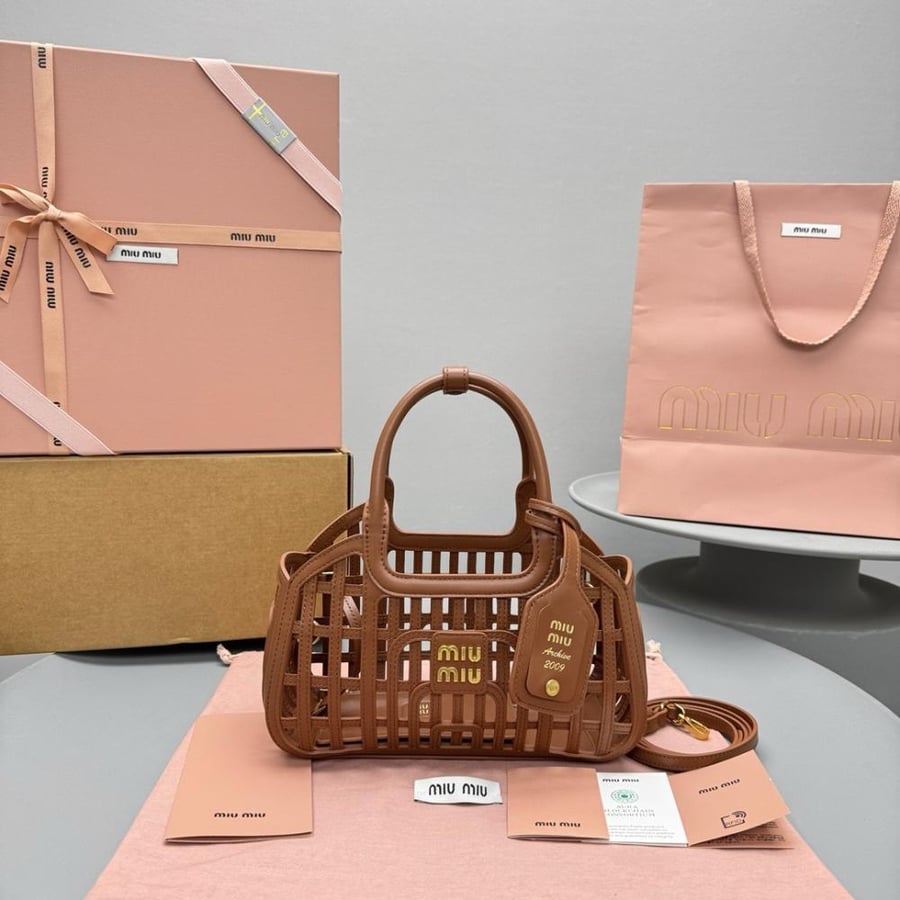 MIU MIU