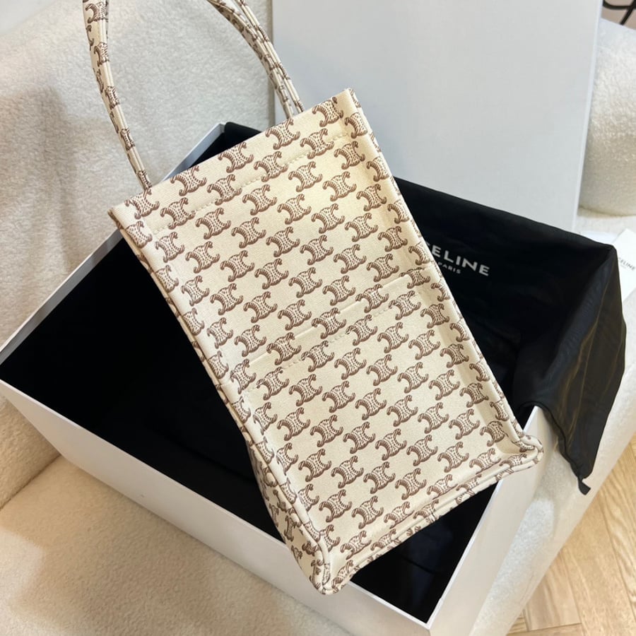 CELINE