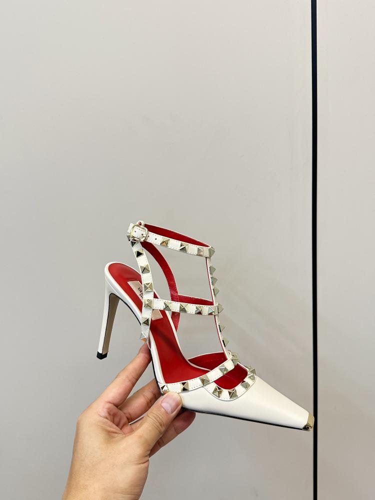 VALENTINO