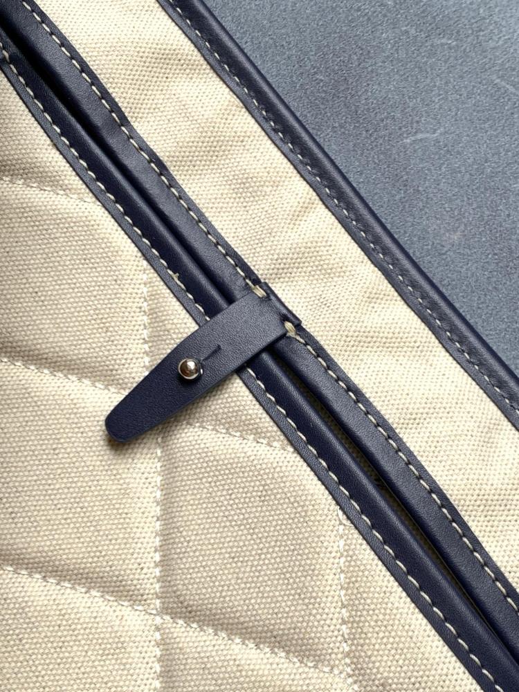 GOYARD