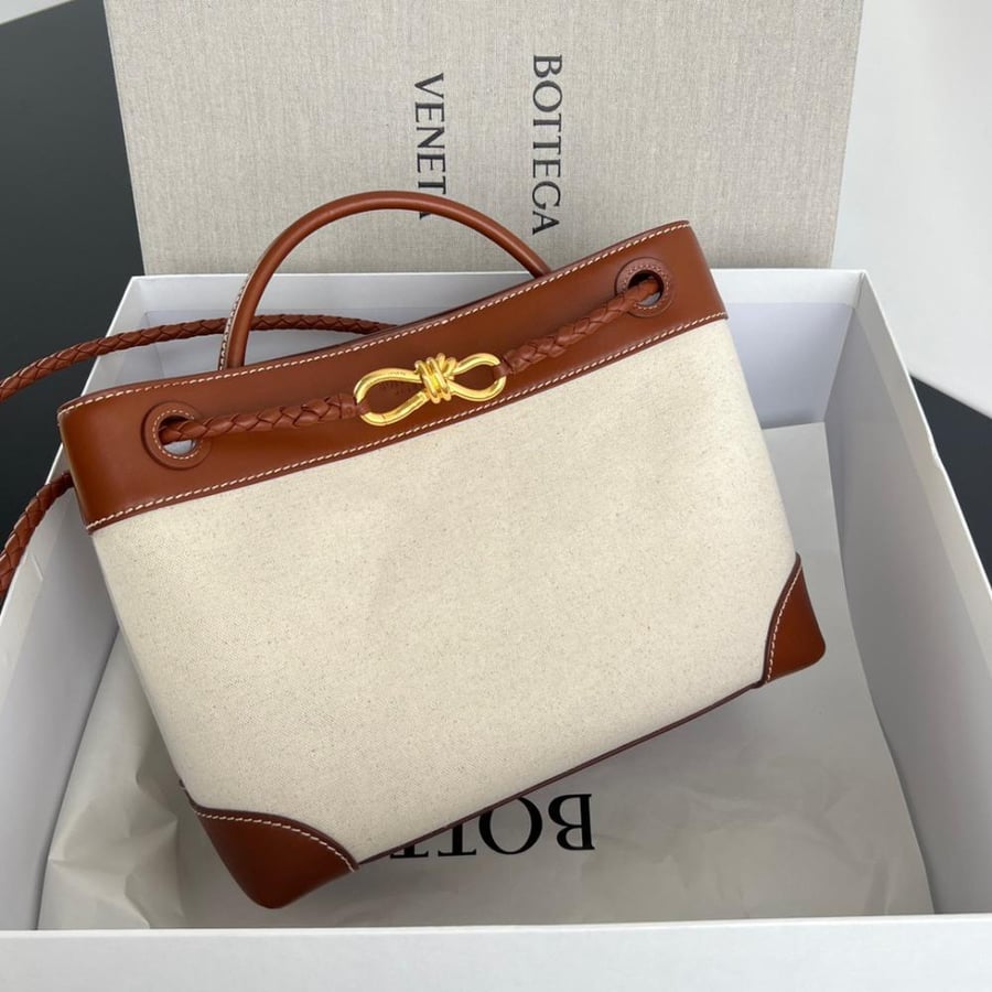 BOTTEGA