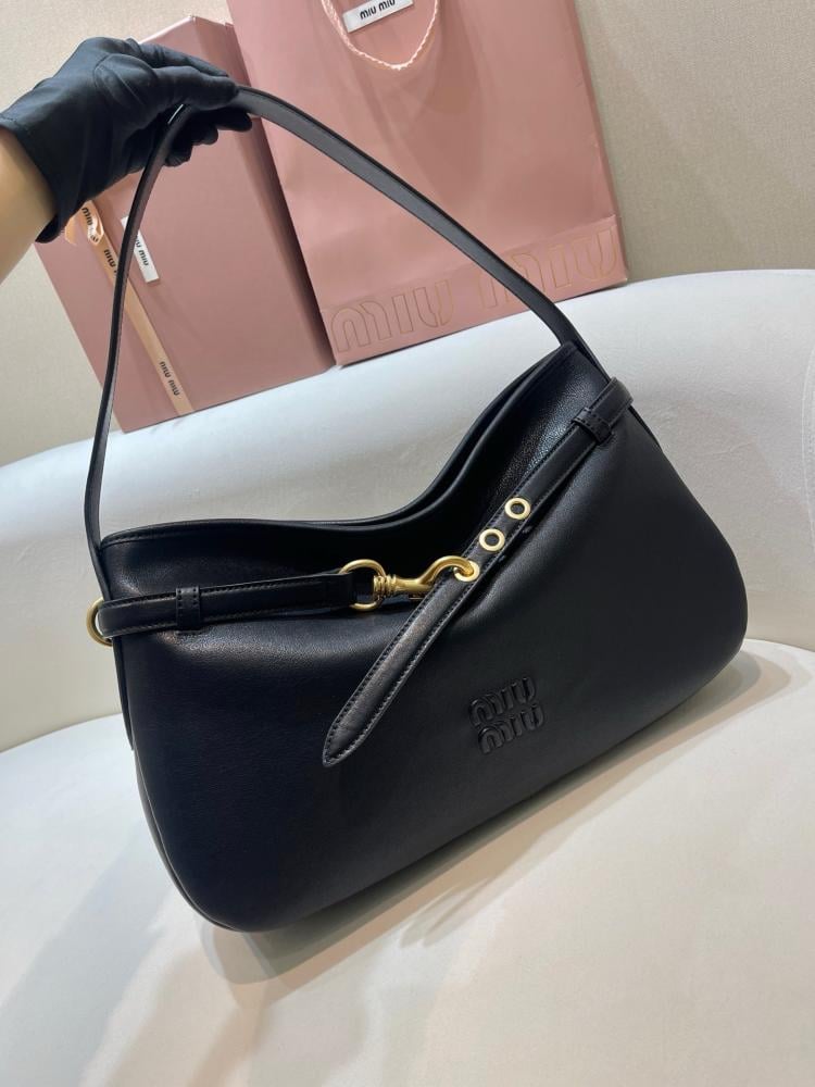 MIU MIU