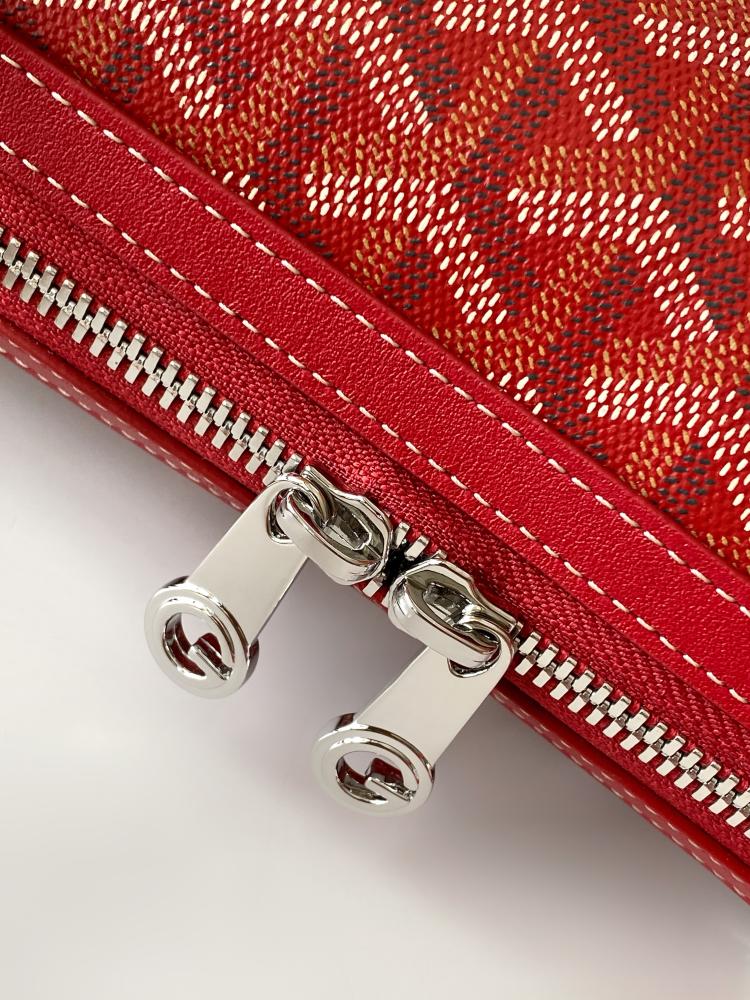 GOYARD