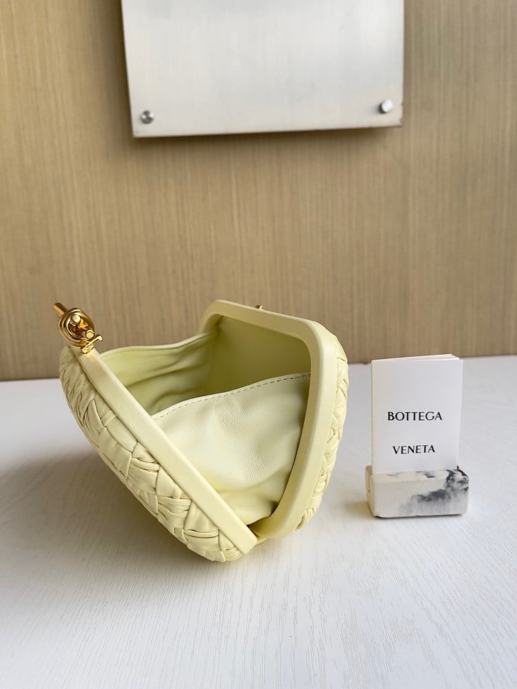 BOTTEGA
