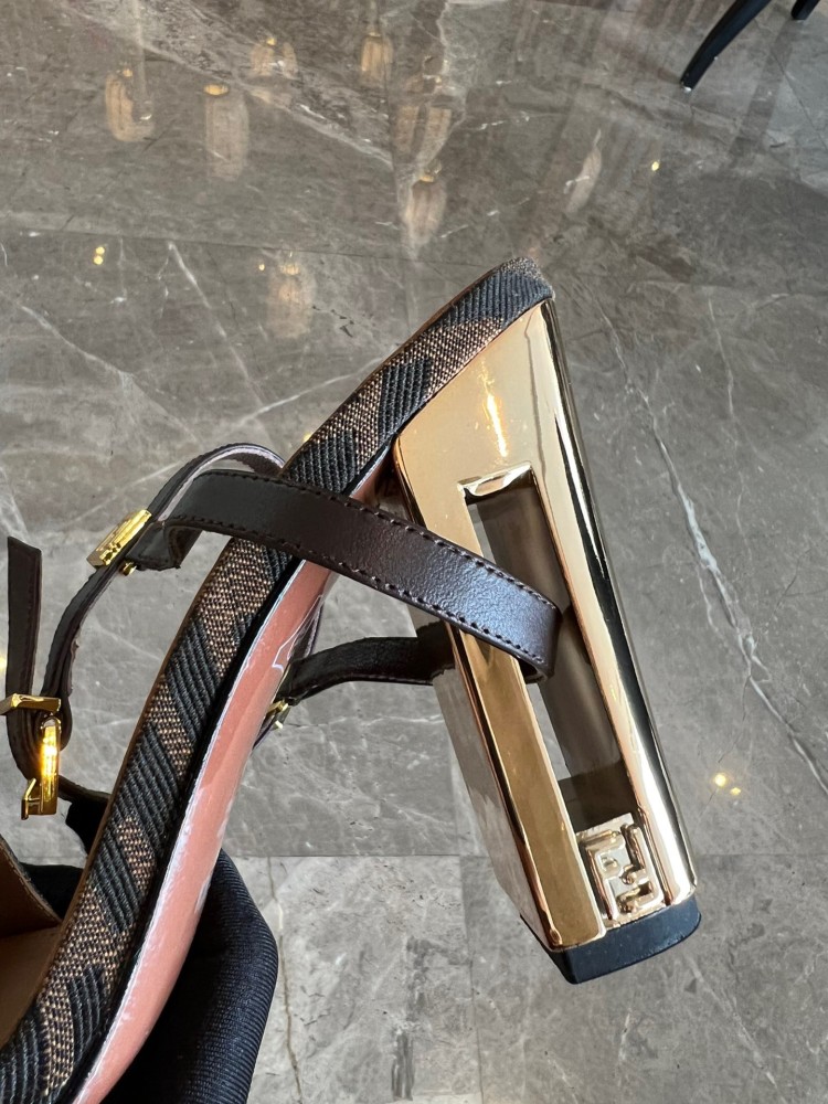 FENDI