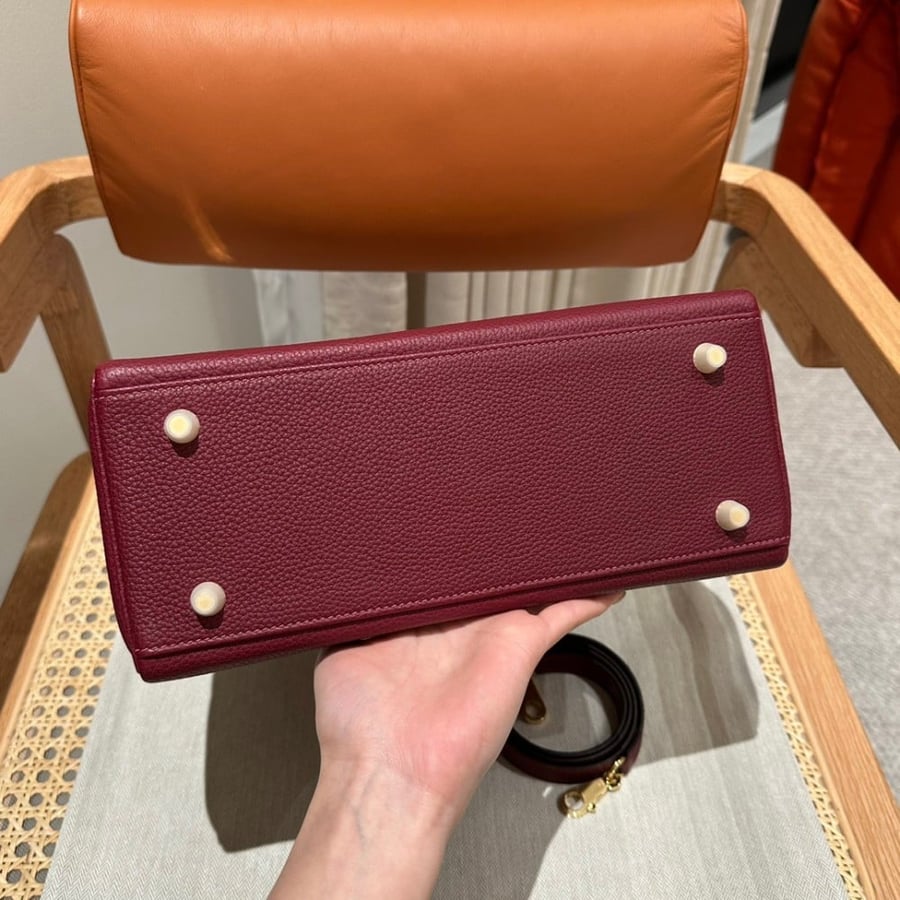 HERMES- Kelly 28