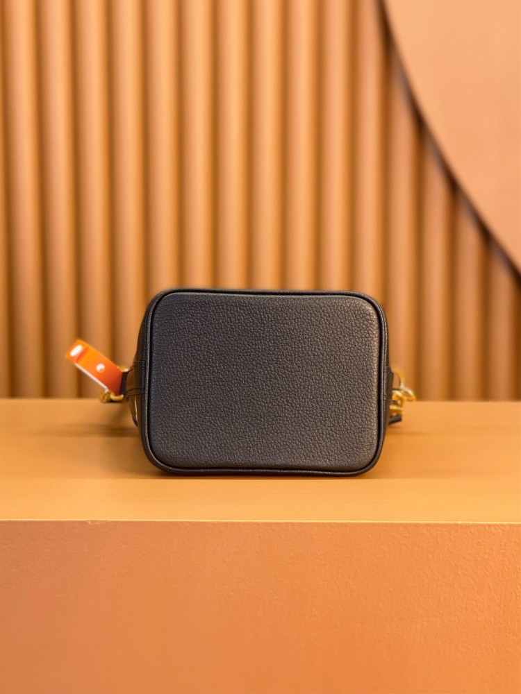 LOUISVUITTON- NANO NOE