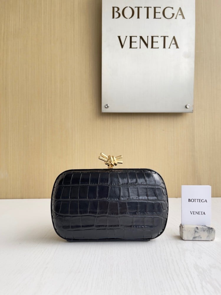BOTTEGA
