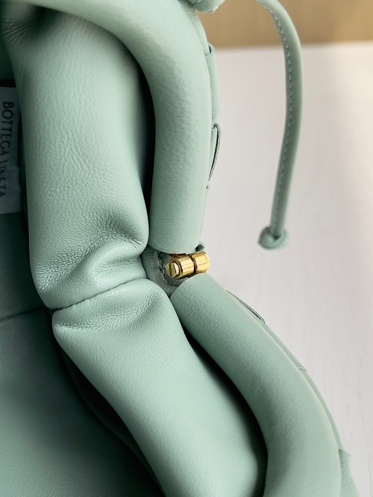 BOTTEGA