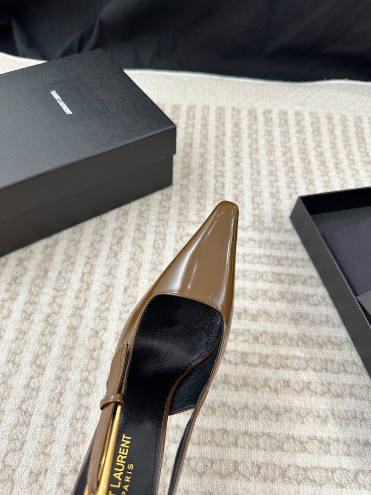 SAINT LAURENT