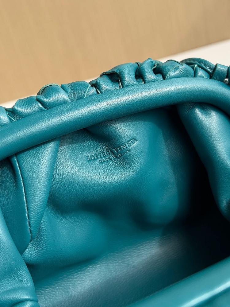 BOTTEGA