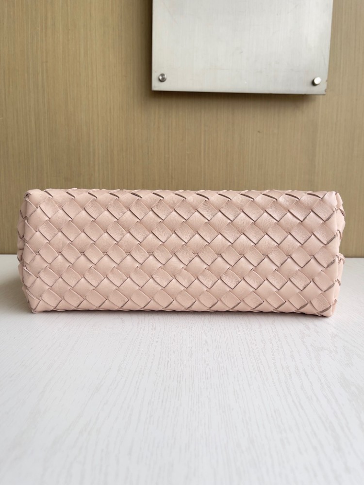 BOTTEGA