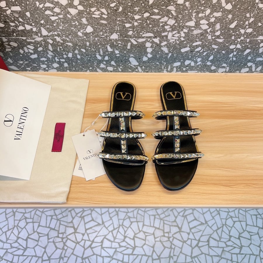 VALENTINO
