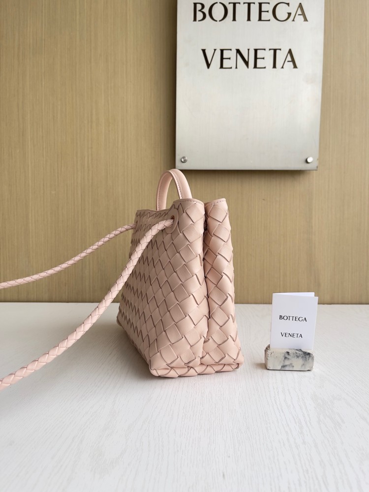 BOTTEGA