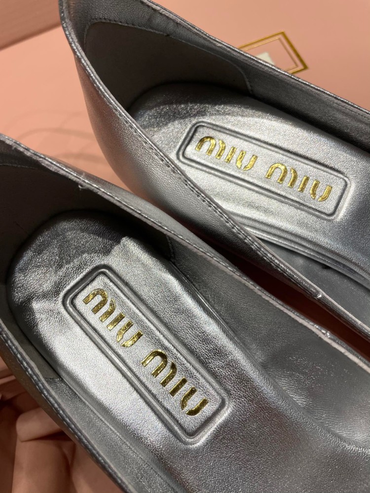 MIU MIU