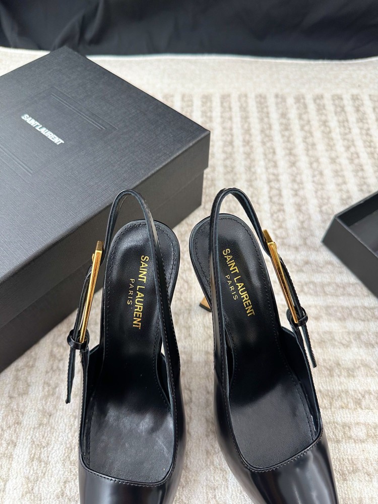 SAINT LAURENT