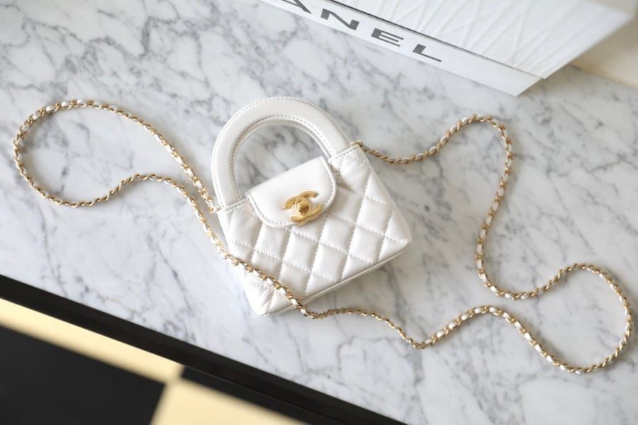 CHANEL
