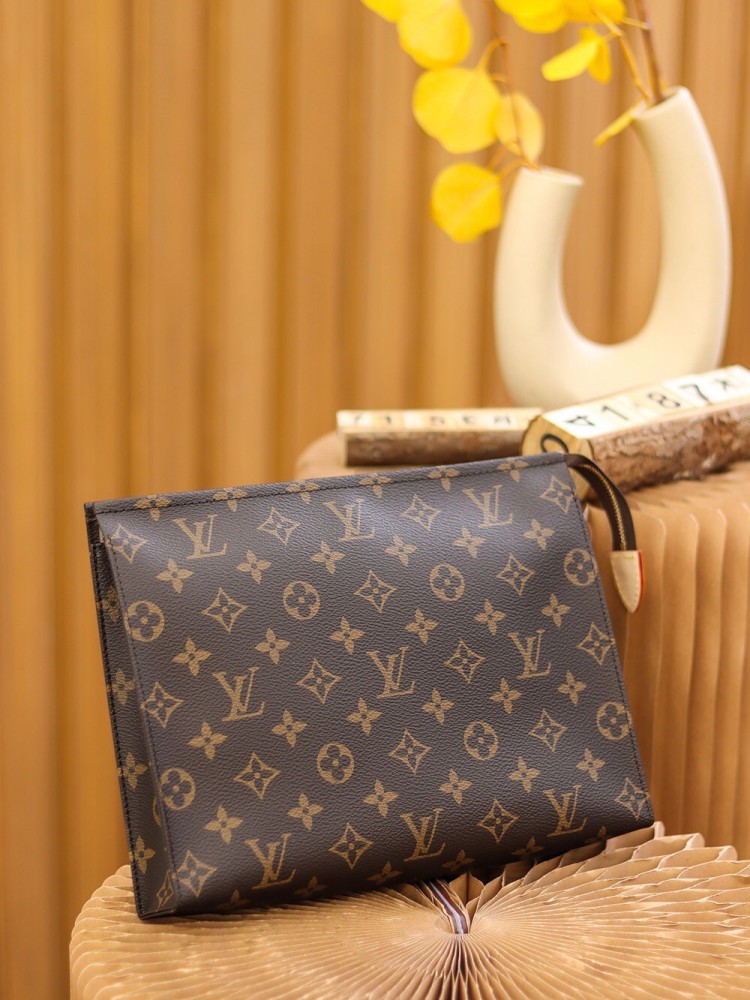 LOUISVUITTON