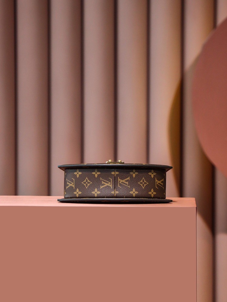 Louis  Vuitton_TILSITT