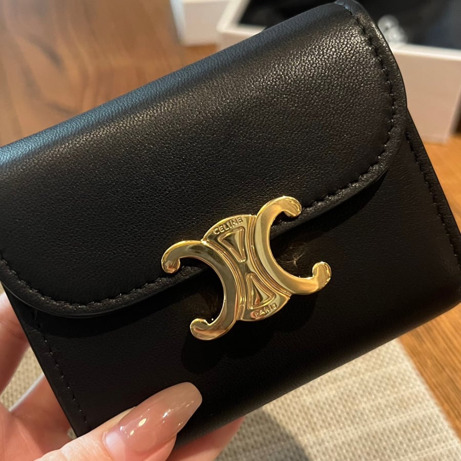 CELINE