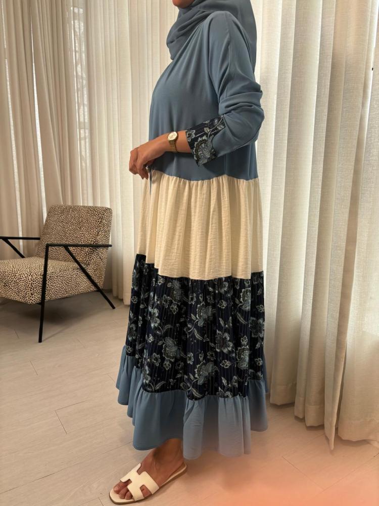 Custom abayas, culottes, crepe, in elegant colors